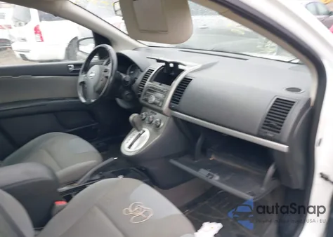 2010 Nissan Sentra 2.0Sr z USA, uszkodzony, nr VIN 3N1AB6AP5AL696794